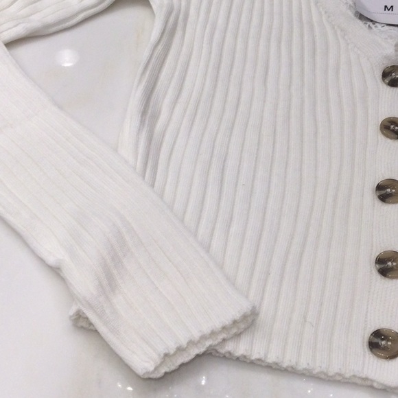 Brand New Long Sleeve Sweater - Picture 3 of 6